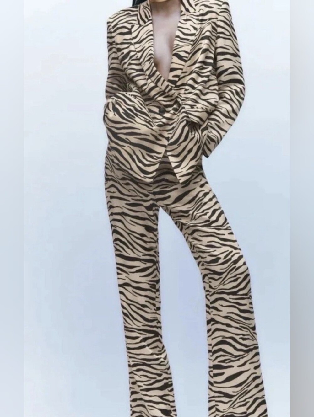 NWT ZARA WOMEN'S ANIMAL PRINT SATIN EFFECT BLAZER TIGER BLACK SIZE Large